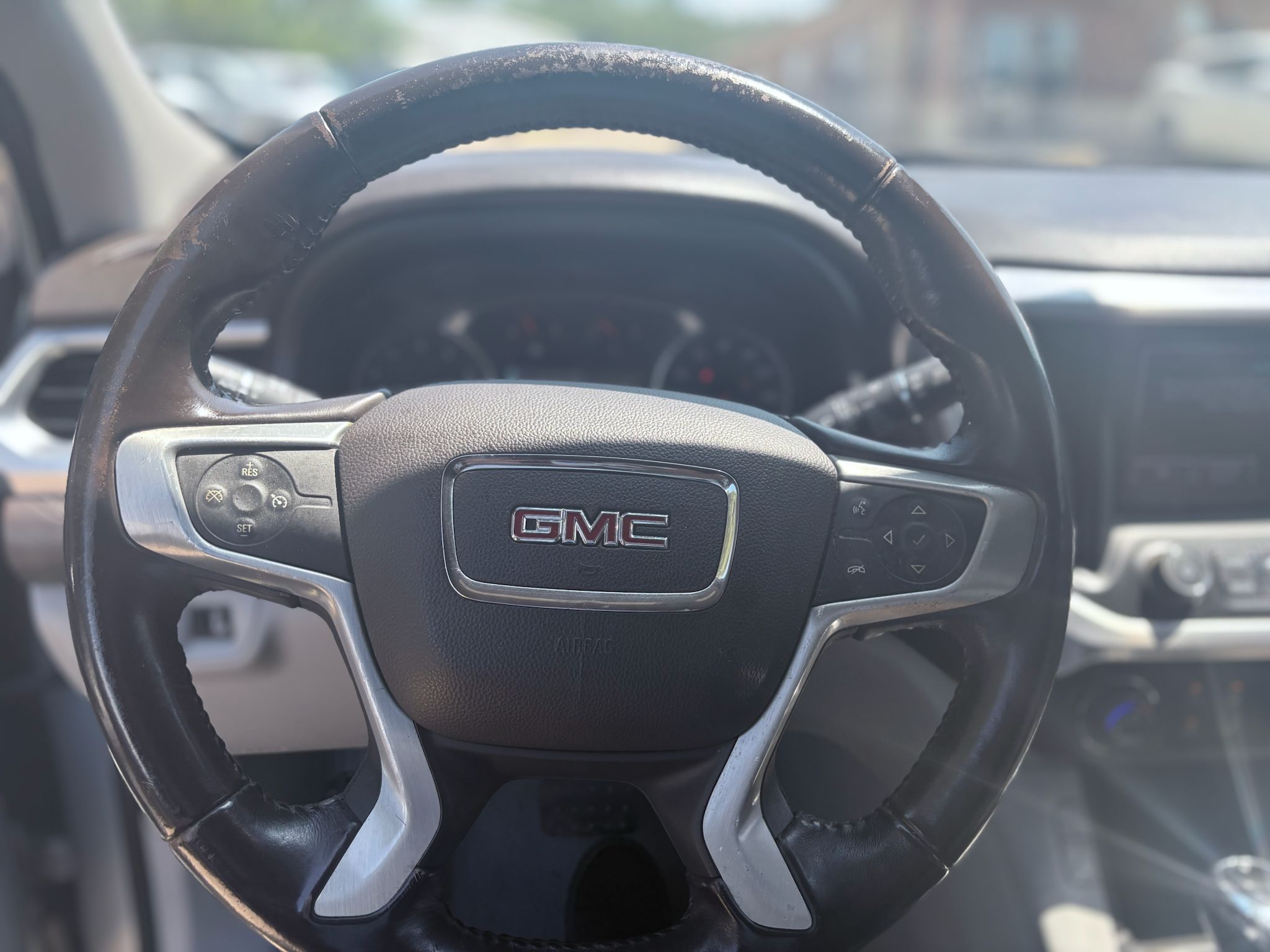 GMC Acadia